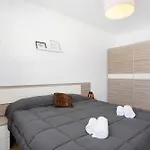 Oramas House - Pool & Terrace Appartement *