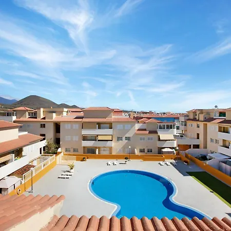 Oramas House - Pool & Terrace Appartement *